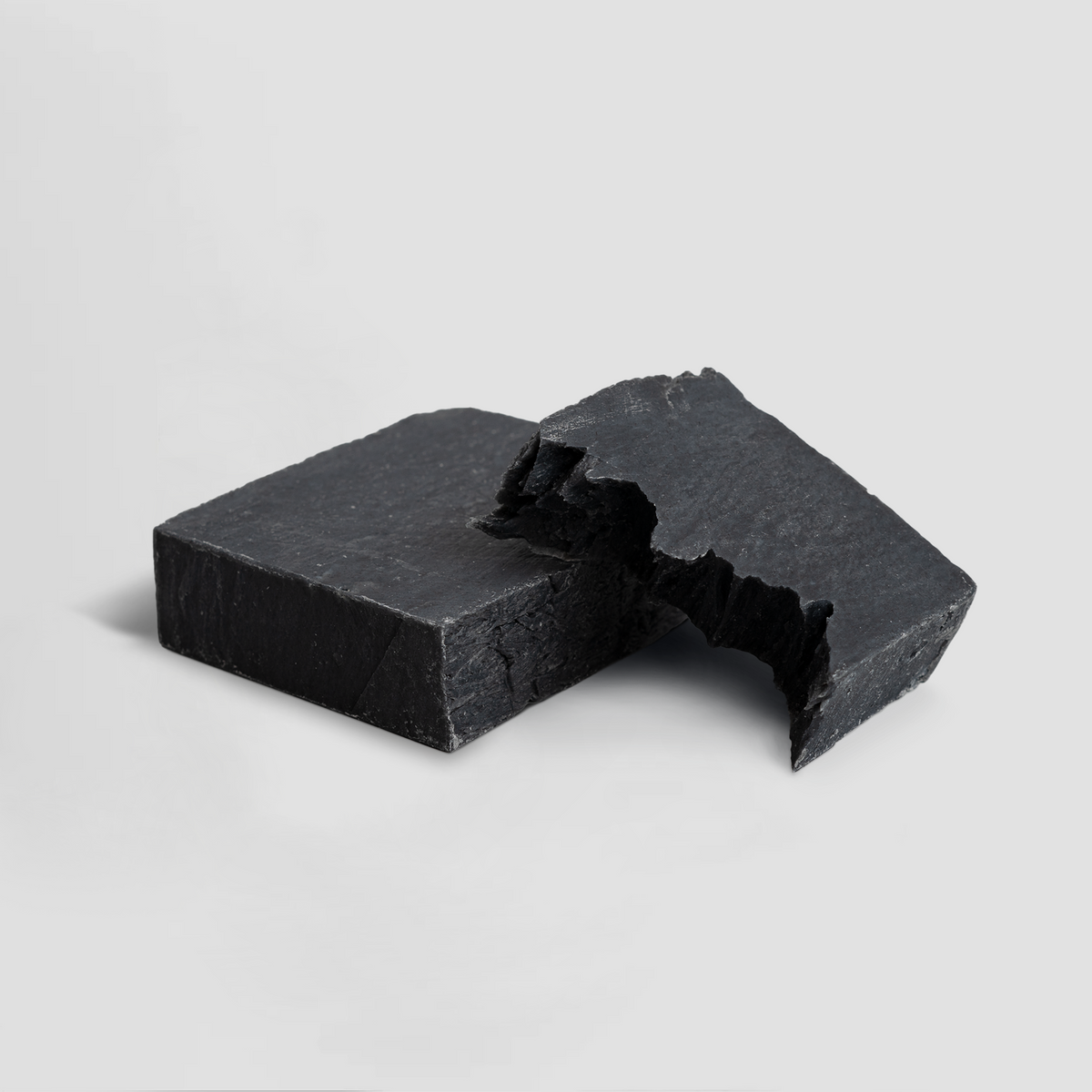 INTEGRIS Charcoal Bar Soap Peppermint and Tea Tree Essential Oils 4 oz (113g)
